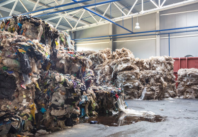 MDR Geri Dönüşüm, hamur kitap atık, pet atık, karton atık, şeffaf naylon atık, arşiv imha, plastik atık, karışık ambalaj atığı, kağıt geri dönüşüm, basılı evrak geri dönüşümü, plastik geri dönüşüm, ambalaj atıkları ayrıştırma